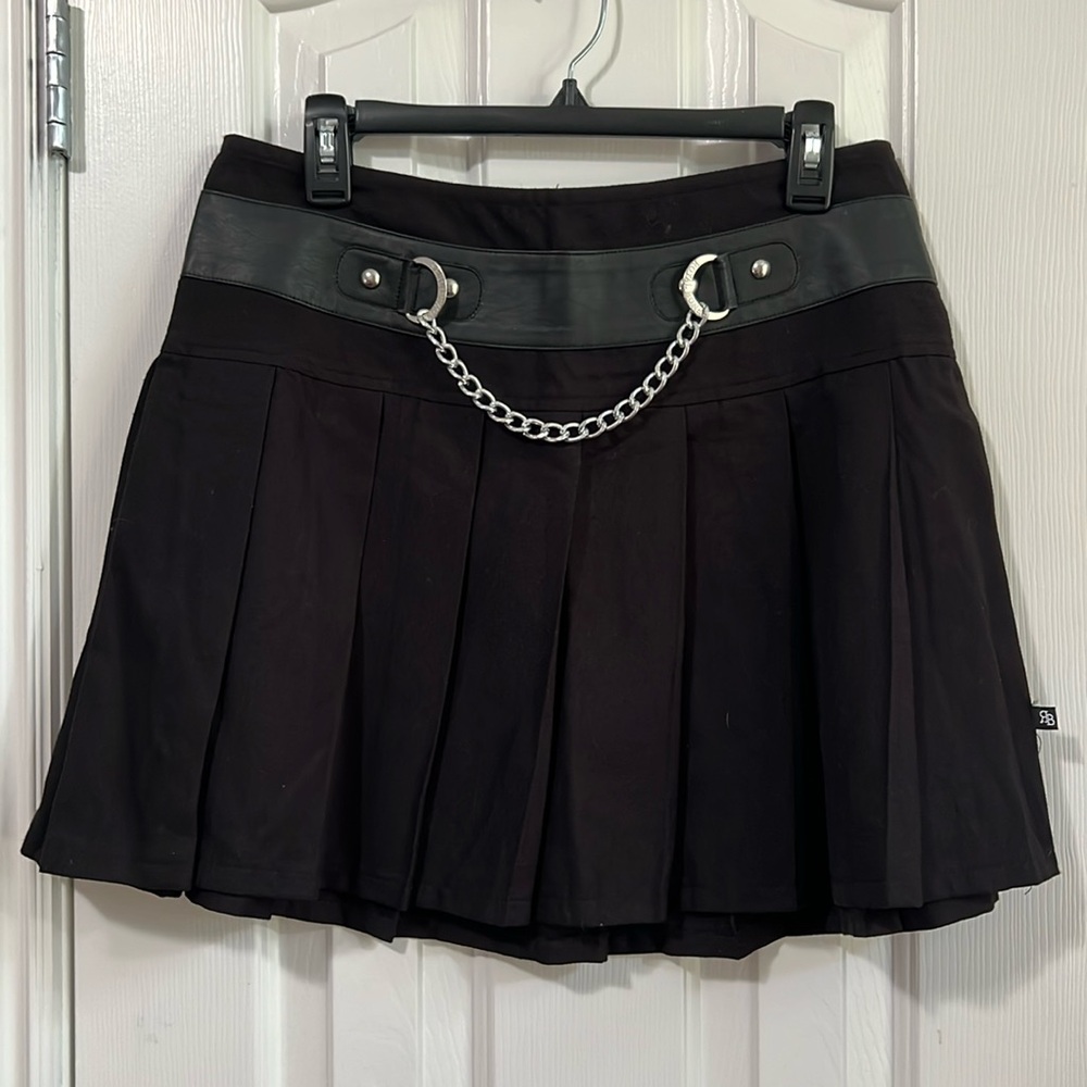 HOT TOPIC Royal Bones pleated Skirt L